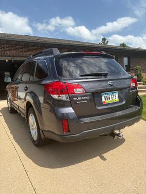 Gray 2013 Subaru Outback 2.5i Limited