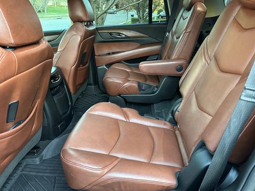 2019 Cadillac Escalade Premium Luxury