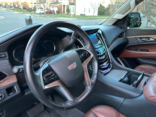 2019 Cadillac Escalade Premium Luxury