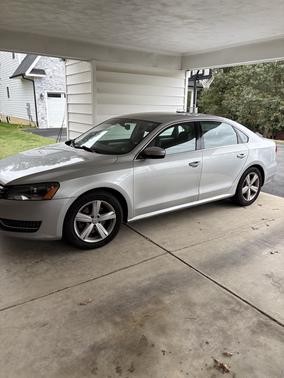 2013 Volkswagen Passat 2.5 SE