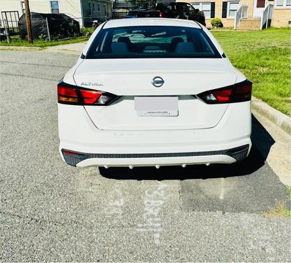 White 2019 Nissan Altima 2.5 S