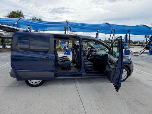 Blue 2018 Ford Transit Connect XL w/Rear Liftgate
