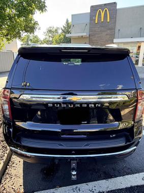 Black 2023 Chevrolet Suburban LT