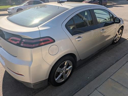 2015 Chevrolet Volt Base