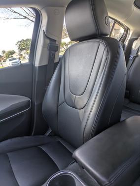 2015 Chevrolet Volt Base