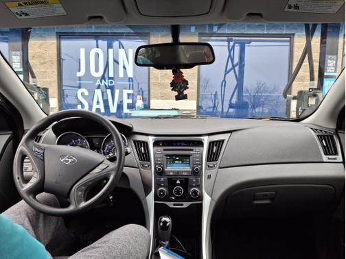2014 Hyundai SONATA GLS
