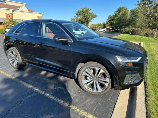 Black 2019 Audi Q8 3.0T Premium