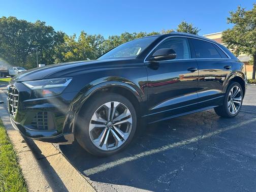 Black 2019 Audi Q8 3.0T Premium