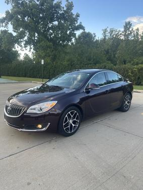 2017 Buick Regal Turbo Sport Touring