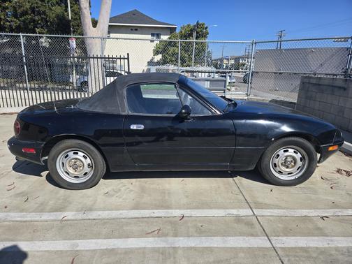1994 Mazda MX-5 Miata Base
