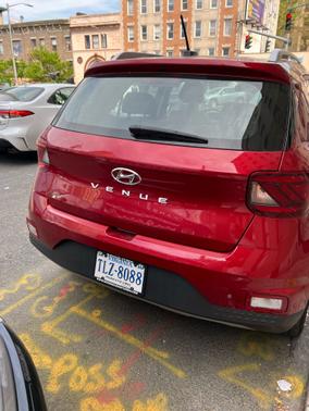 2023 Hyundai VENUE Limited