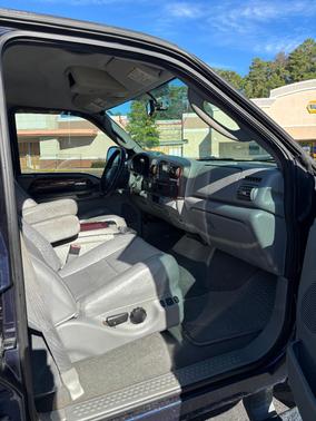 Blue 2006 Ford F-250 Lariat Crew Cab Super Duty