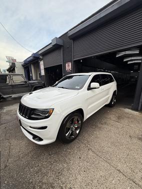 2015 Jeep Grand Cherokee SRT