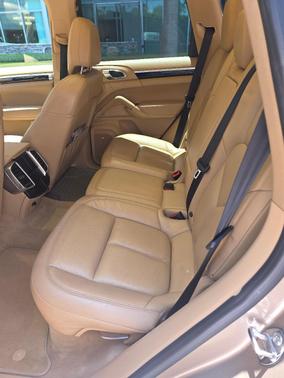 Gold 2015 Porsche Cayenne Cayenne S