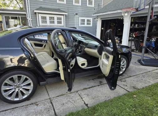 2013 Lincoln MKS EcoBoost