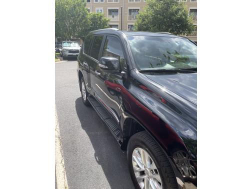 Photo 1 of 6 of 2019 Lexus GX 460 Base