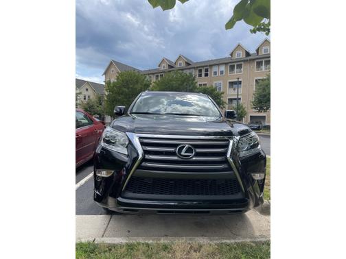 Photo 2 of 6 of 2019 Lexus GX 460 Base