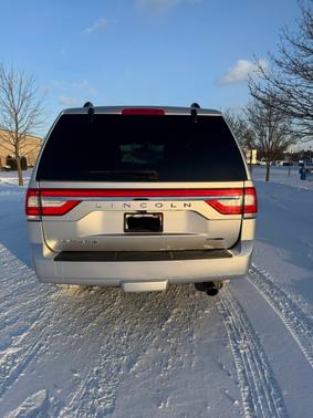 2016 Lincoln Navigator Select