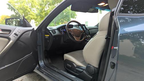 2013 Hyundai Genesis Coupe 2.0T Premium