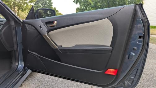 2013 Hyundai Genesis Coupe 2.0T Premium