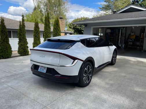 2022 Kia EV6 Wind