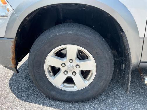 Silver 2011 Dodge Ram 1500 SLT
