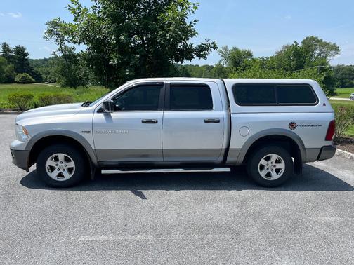 Silver 2011 Dodge Ram 1500 SLT