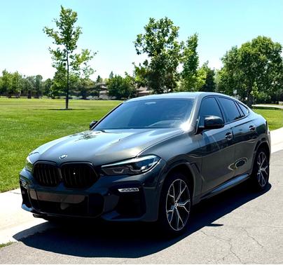 Gray 2021 BMW X6 M50i