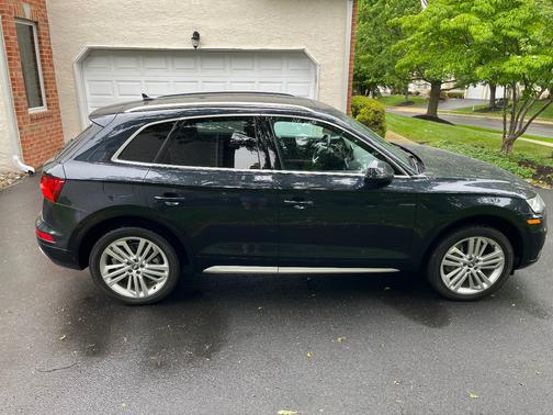 Blue 2018 Audi Q5 2.0T Tech Premium
