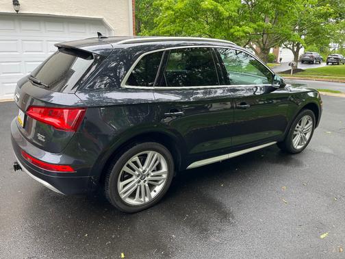 Blue 2018 Audi Q5 2.0T Tech Premium
