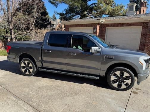 2023 Ford F-150 Lightning Platinum