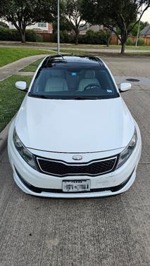White 2013 Kia Optima SXL