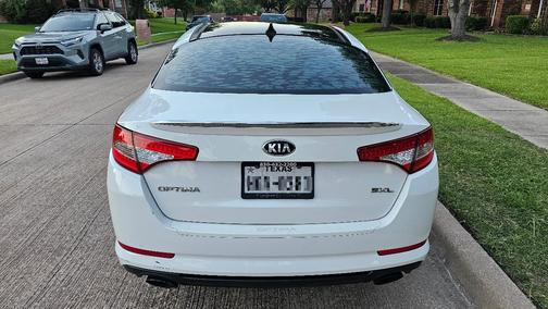White 2013 Kia Optima SXL