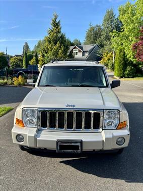 2008 Jeep Commander Sport