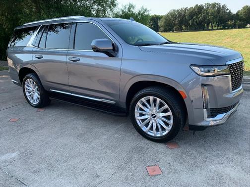 2021 Cadillac Escalade Luxury
