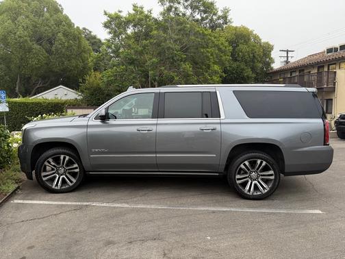 2020 GMC Yukon XL Denali