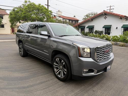 2020 GMC Yukon XL Denali