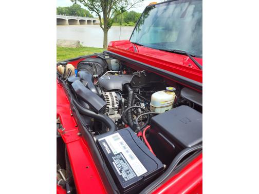 2004 Hummer H2 Base