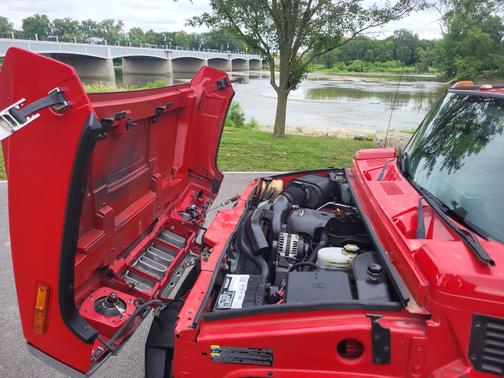 2004 Hummer H2 Base