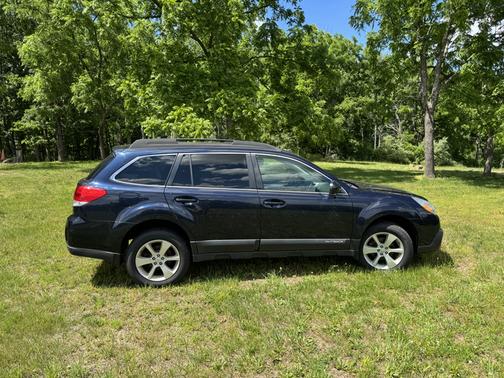 Blue 2014 Subaru Outback 2.5i Premium