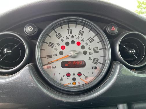 2004 MINI Cooper S Base
