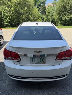 White 2014 Chevrolet Cruze 2LT