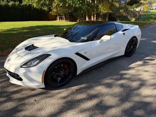 White 2015 Chevrolet Corvette Stingray Z51