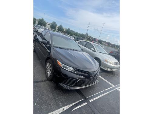 2018 Toyota Camry Hybrid LE