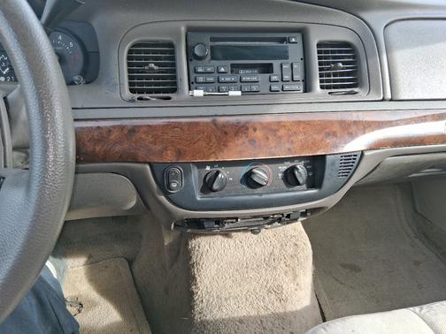 2006 Mercury Grand Marquis GS