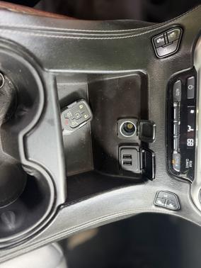 Gray 2015 GMC Yukon SLT