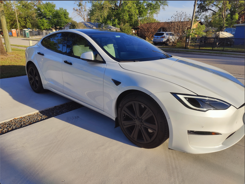 2022 Tesla Model S Long Range