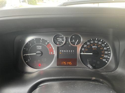 2007 Hummer H3 Base