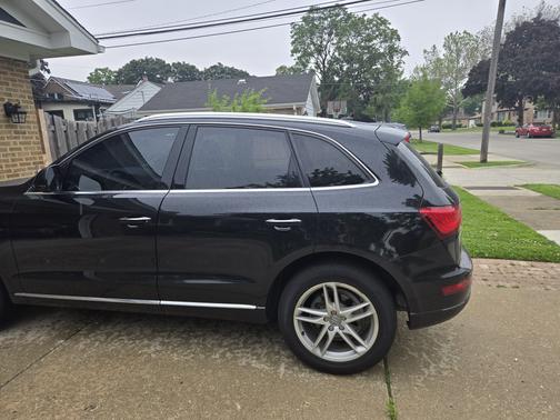 2015 Audi Q5 2.0T Premium Plus