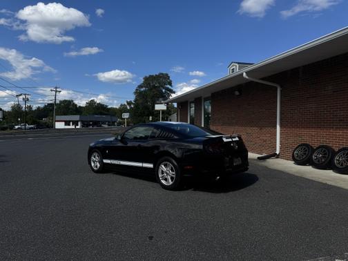 2014 Ford Mustang V6